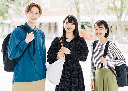 日本人と同じクラスで一緒に勉強ができる!